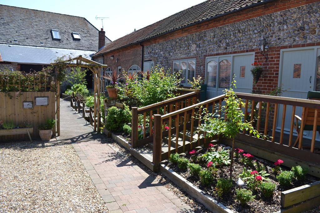 The Barns Bed & Breakfast Thorpe Market Dış mekan fotoğraf